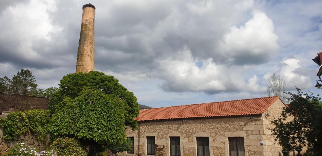 Hotel Rural A Velha Fabrica Valverde del Fresno Exterior foto